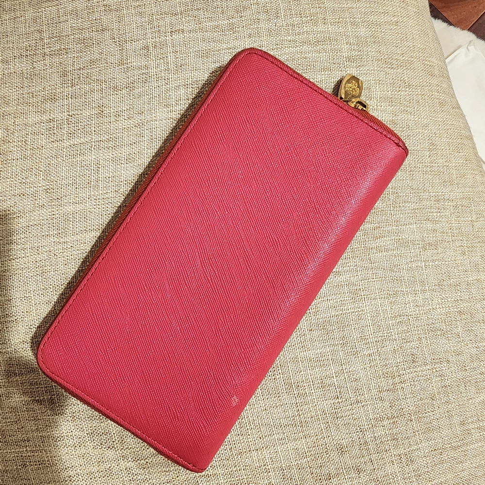 MCM Saffiano Leather Lovely Coral Pink Wallet With Gold Color Hardware - Picture 4 of 9